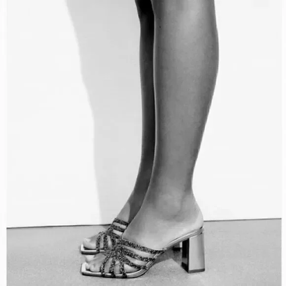LAST 1!🔥ZARA SPARKLY METALLIC HEELED SANDALS‎ - Picture 4 of 6